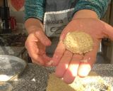 Foto del paso 2 de la receta: Alfajores de avecoco (avena y coco)!😜