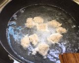 รูปขั้นตอนการทำที่ 3 ของ กุ้งหมูเด้งผัดน้ำมันหอย