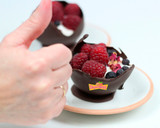 Foto del paso 13 de la receta: Copa de Chocolate rellena de Crema de Yogur