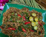 Gambar langkah 5 resipi 31:7:26 Mee goreng telur sepapan.