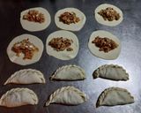 Foto del paso 3 de la receta: Empanadas de atún, cebolla y pimientos 😋🍽️🍔🐟🫑🌶️🧅