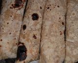 A picture of step 5 of Veggie paneer roll.