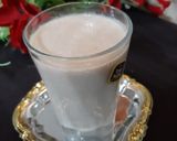 A picture of step 3 of Chikoo shake.