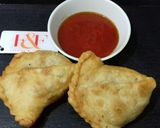 A picture of step 7 of Aalu ke samosay.