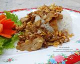 รูปขั้นตอนการทำที่ 4 ของ ข้าวหมูทอดกระเทียมพริกไทย