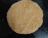 ચીકી (Chhiki recipe in Gujarati) રેસીપી સ્ટેપ3ફોટો