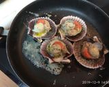 Foto del paso 4 de la receta: Zamburiñas a la plancha