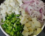 देसी फ्यूजन टाको - देसी पनीर चीज़ टाकोस रेसिपी चरण 2 फोटो