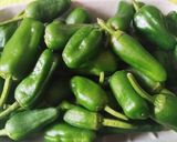 Foto del paso 1 de la receta: Pimientos de Padrón en freidora de aire