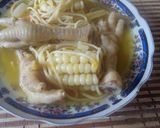 Foto del paso 2 de la receta: Sopa de patitas con choclo