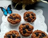 Foto langkah ke 5 dari resep Blueberry Oat Yoghurt Muffin.