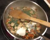 A picture of step 5 of Chicken bacon ranch pasta.