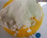 A picture of step 1 of Creamy fruits yogurt.