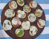 Foto del paso 3 de la receta: 🍕Pizzetas caseras con harina leudante