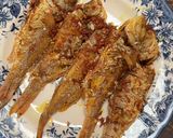 Gambar langkah 3 resipi Kerisi Goreng Halia Bawang Putih.