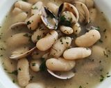 Foto del paso 10 de la receta: Alubias blancas con almejas