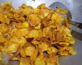 Foto langkah ke 6 dari resep Keripik ubi manis.