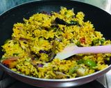 A picture of step 4 of Maharashtrian Phodnicha Bhaat: With Leftover Rice 🍚.
