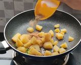 A picture of step 6 of Aloo makhana peanuts falihaar.