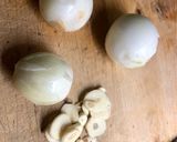 Foto del paso 1 de la receta: Zanahorias glaseadas con cebollas y ajo al horno