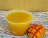 A picture of step 2 of Mangopineapple Sangria.