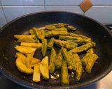 A picture of step 4 of Bhendi Potato Fry.