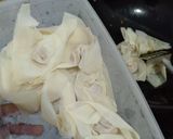 Foto langkah ke 5 dari resep Pangsit goreng.