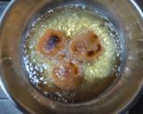 A picture of step 8 of Pyaaz kachori.