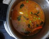વઘારેલી ખીચડી (Vaghareli Khichdi Recipe In Gujarati) રેસીપી સ્ટેપ2ફોટો