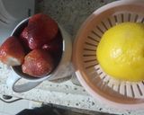 Foto del paso 3 de la receta: Paleta helada de frutilla