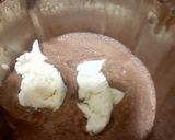 A picture of step 4 of Chocolate Milkshake with Vanilla Ice-cream.