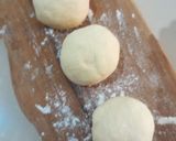 Foto langkah ke 4 dari resep Pizza Sosis Keju.