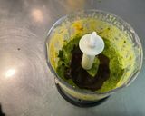 Une image de l'étape 6 de Sauce salade à la coriandre, framboise et oignon rouge.