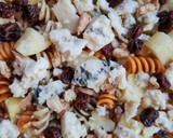 Foto del paso 2 de la receta: Ensalada agridulce de piña y queso azul