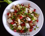 A picture of step 5 of Paneer-Apple Nutritious Salad.