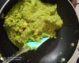 मटर तिल बर्फ़ी (Matar til barfi recipe in Hindi) रेसिपी चरण 8 फोटो