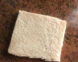 A picture of step 3 of Chicken bread rolls.