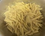 Foto del paso 3 de la receta: Pasta en salsa de jitomate cremosa