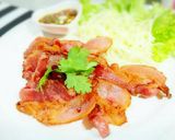 รูปขั้นตอนการทำที่ 1 ของ เบคอนรมควันอบเนย