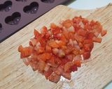 รูปขั้นตอนการทำที่ 1 ของ นมสตรอว์เบอร์รี่ แบบ strawberry ice cube