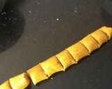 A picture of step 3 of Gujarati fafda with besan chutney.