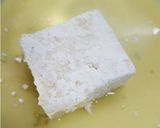 A picture of step 3 of Fried Milk Infused with Mandarin.
