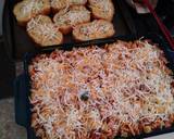 Spinach Rotini Bake with Meat Sauce & Homemade Garlic Toast recipe step 5 photo