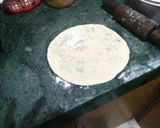 A picture of step 3 of Aloo Parantha.
