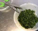 Une image de l'étape 4 de Salade de jeunes endives, tomates grappe au persil frais et ail noir.