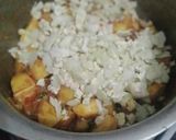 A picture of step 8 of Mazydar Aloo Gobhi.