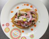 Foto del paso 7 de la receta: Patacones de guineo con ceviche de pescado blanco y camarón