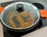 Foto del paso 2 de la receta: Palomitas de maíz en sartén