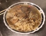 Une image de l'étape 8 de Soupe asiatique épicée au bouillon de crevettes, tomate noire, shiitakes et coriandre.