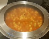 Foto del paso 10 de la receta Garbanzos con Almejas y Fideos "entomataos"
